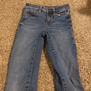 SELLING: American Eagle Jeans